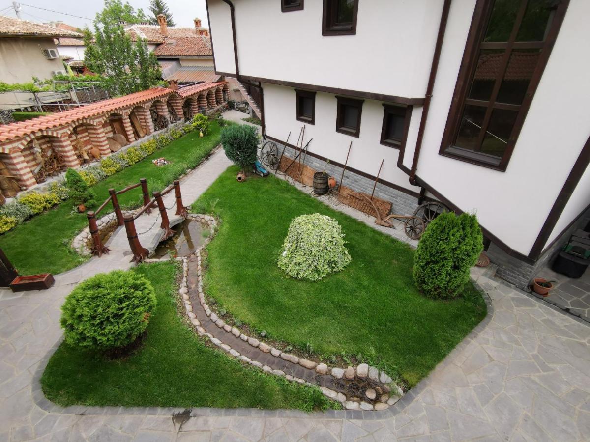 Възрожденски Комплекс Чардакъ Сопот Exterior photo
