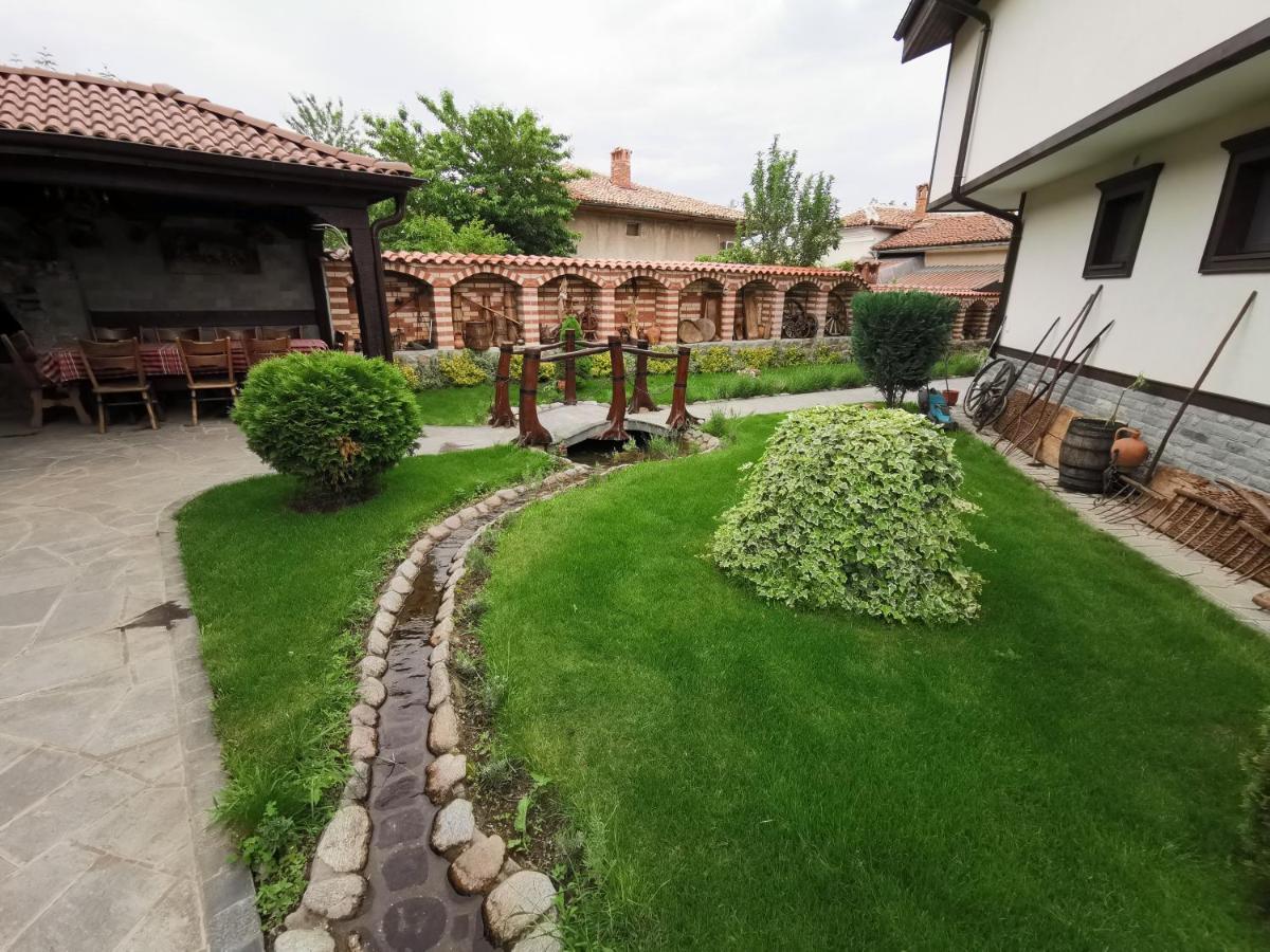 Възрожденски Комплекс Чардакъ Сопот Exterior photo