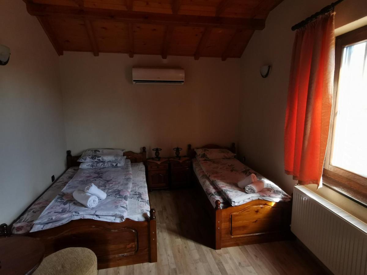 Възрожденски Комплекс Чардакъ Сопот Exterior photo